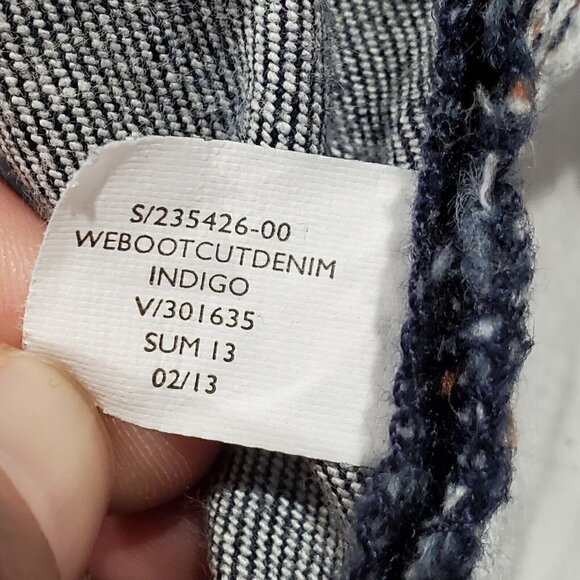 Banana Republic Women's Bootcut Indigo Dark Wash Mid-Rise Jeans EUC Sz 30 - Picture 10 of 12